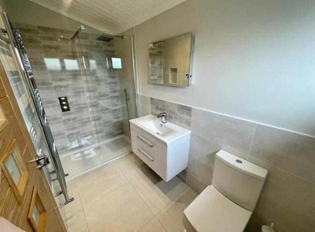*Luxury Holiday Home With Hot Tub Close To Beach* Penally Exterior photo